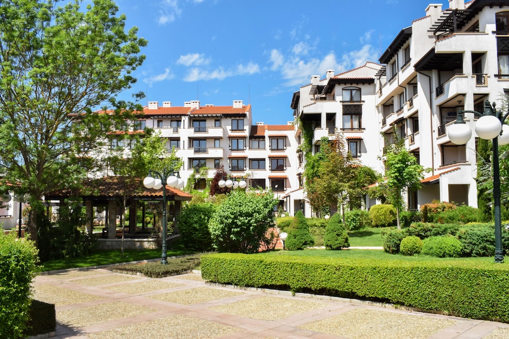 Oasis Resort And Spa 43/50