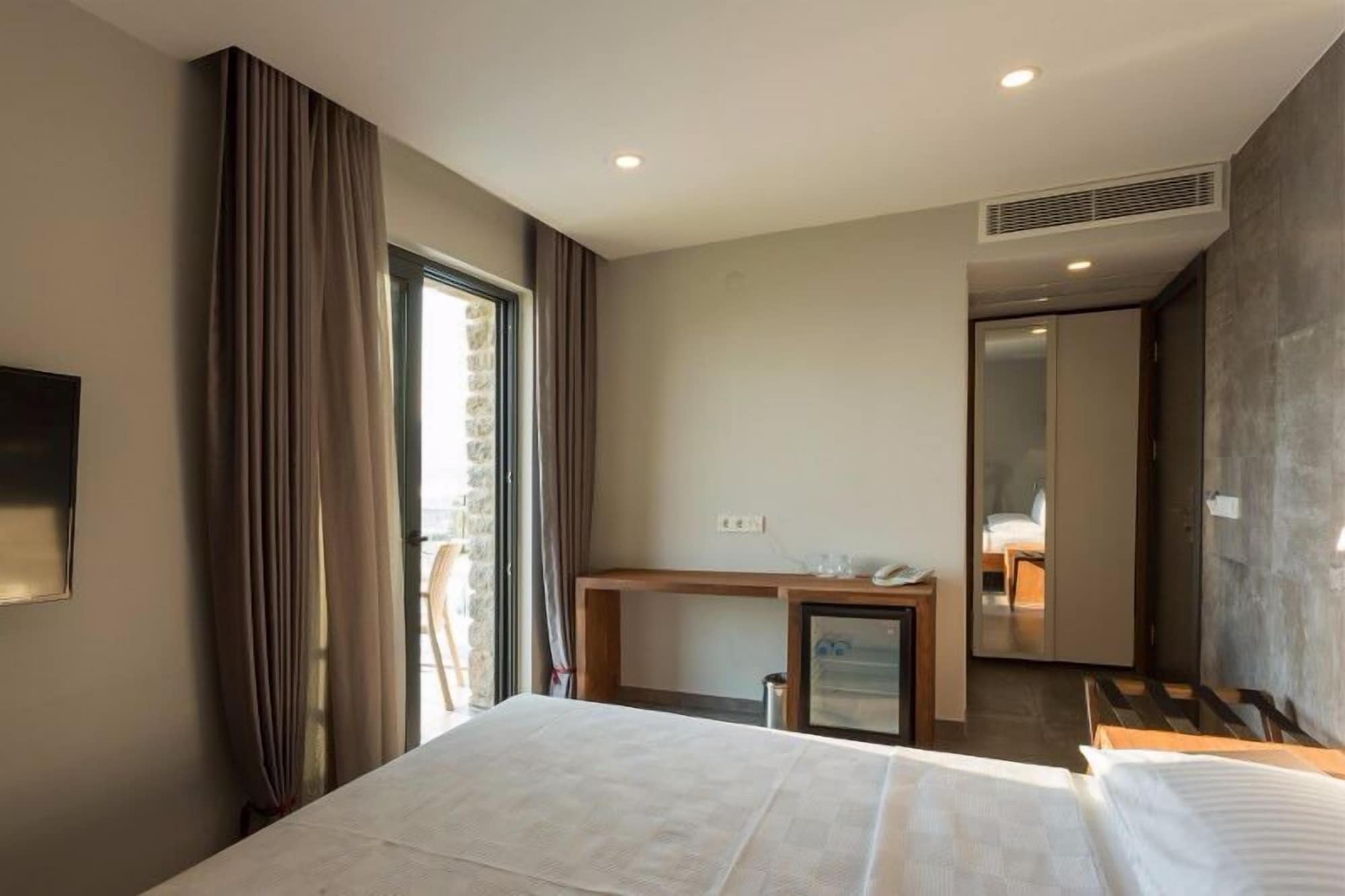 غرفة ديلوكس بسرير كوين بإطلالة على البحر، Aria Butik Otel 2/6