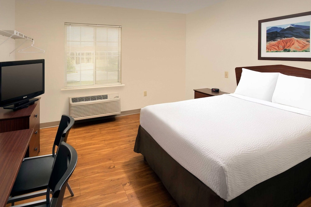 WoodSpring Suites San Antonio Fort Sam 30/41