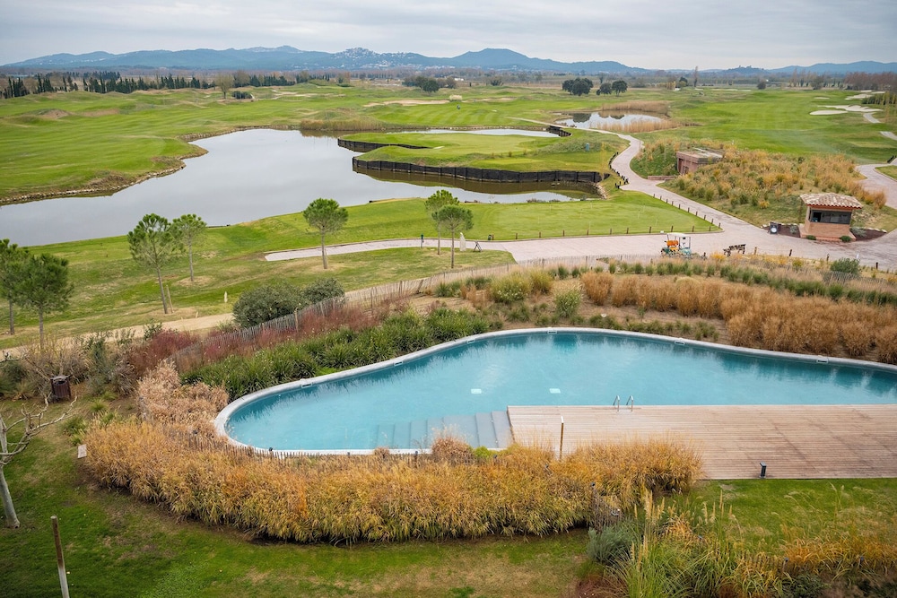 Emporda Golf Resort 56/60