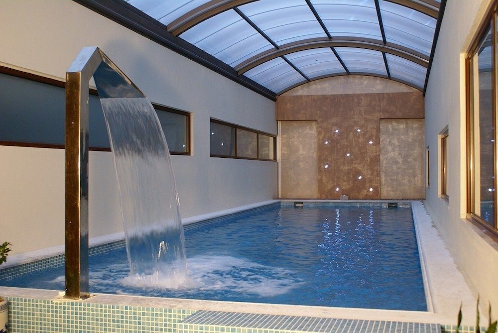 Valis Resort 33/68
