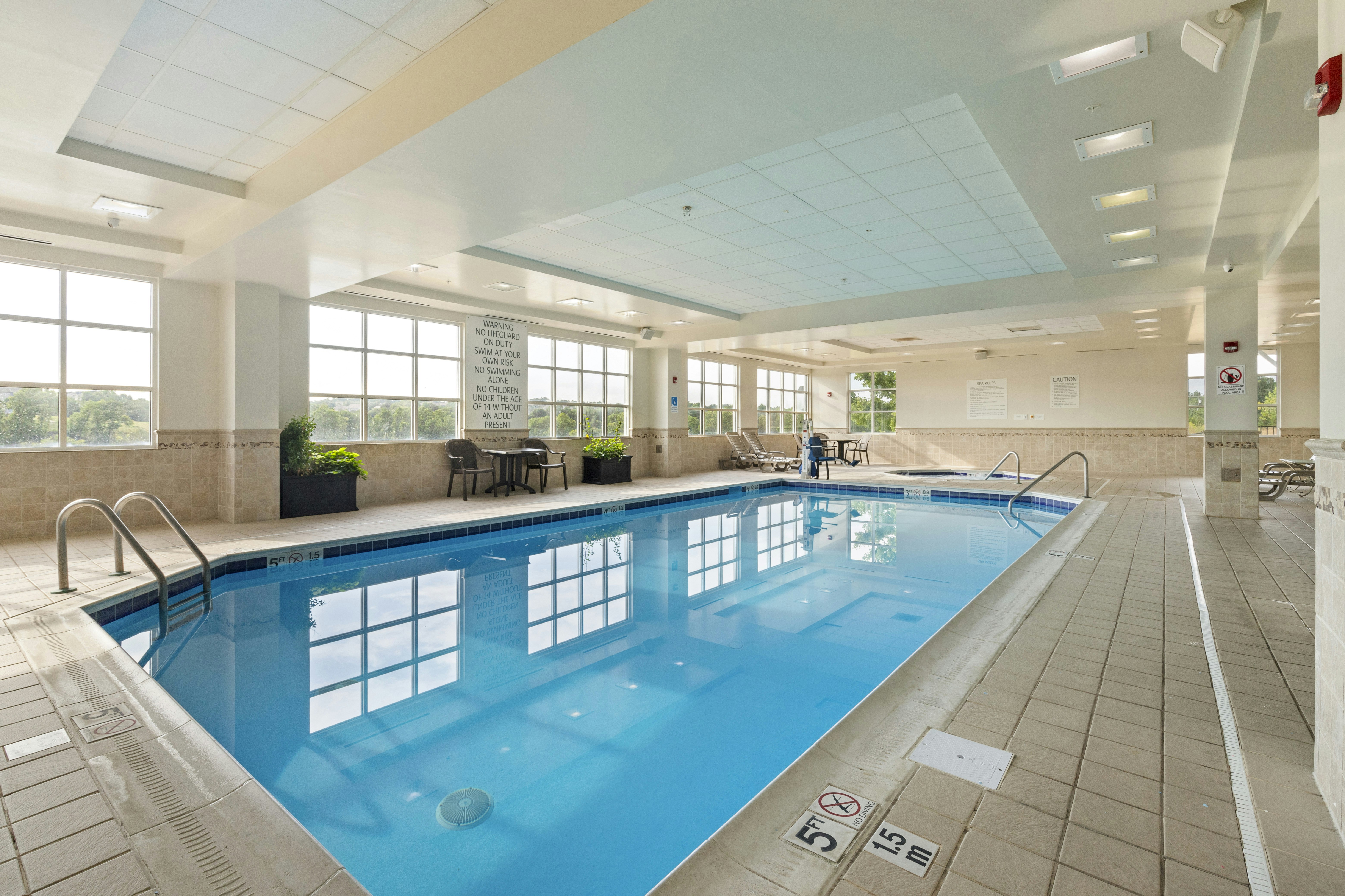 Doubletree By Hilton Front Royal Blue Ridge Shadows 5/25