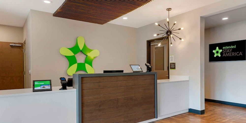 Extended Stay America Premier Suites Orlando Sanford 8/57