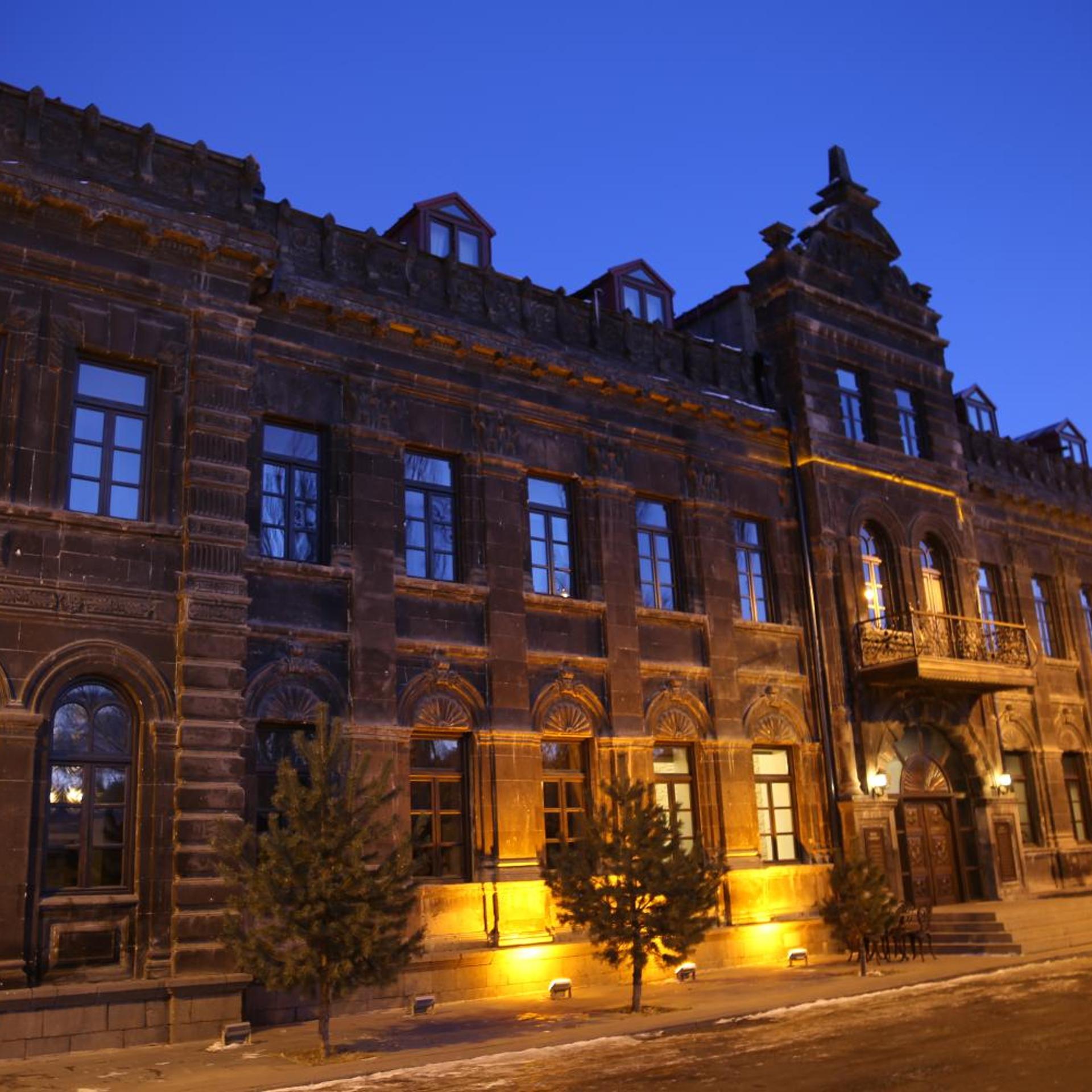 Cheltikov Hotel 3/45