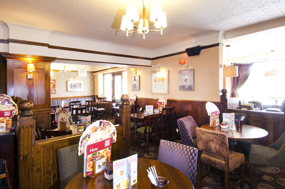 Premier Inn Bolton West 32/43
