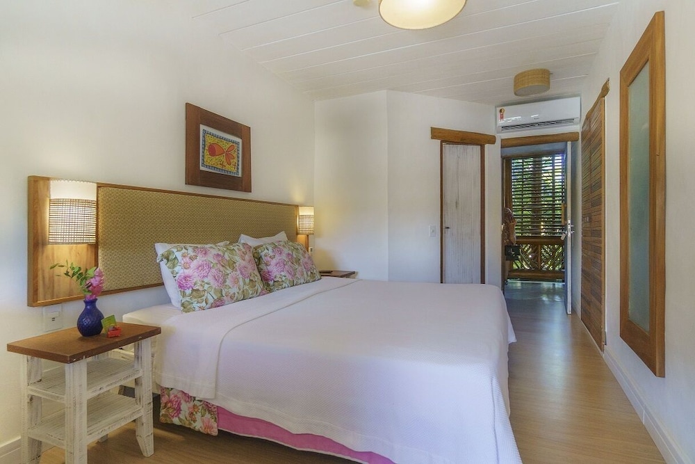 Apartment, 1 King and 1 Single Beds, Balcony