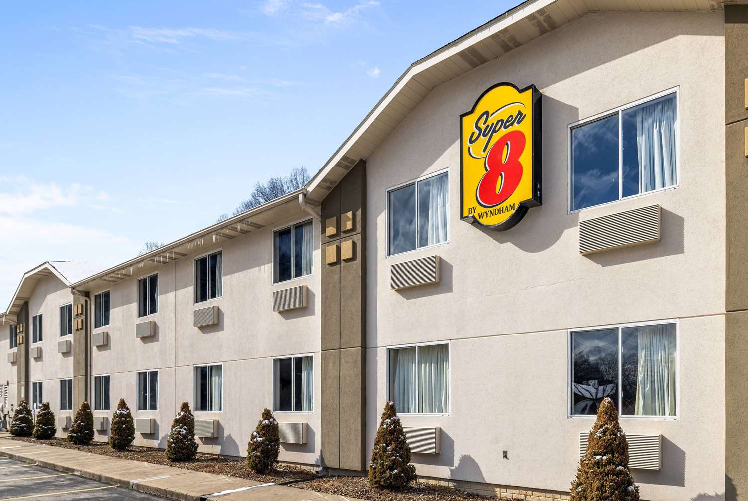 Super 8 by Wyndham Pittsburgh/Monroeville 2/47