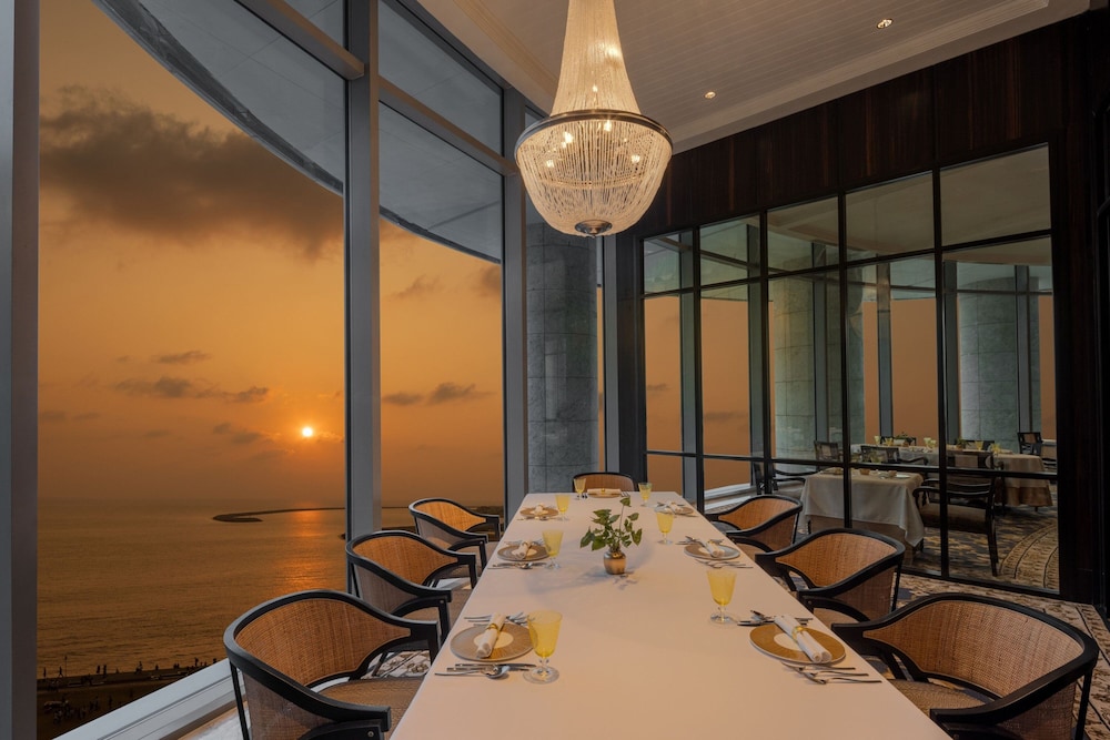 ITC Ratnadipa, a Luxury Collection Hotel, Colombo 60/81