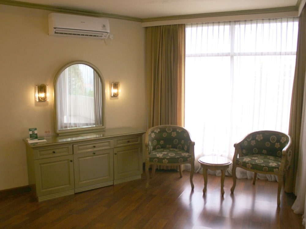 Purnama Hotel 33/50