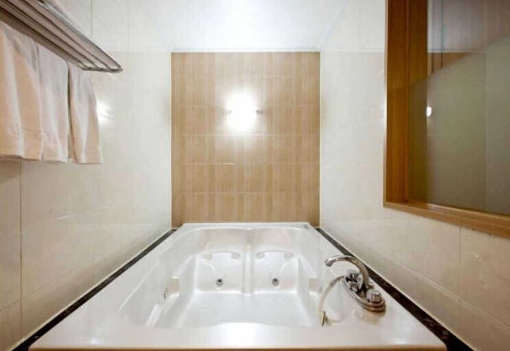 On Smart Hotel 42/42