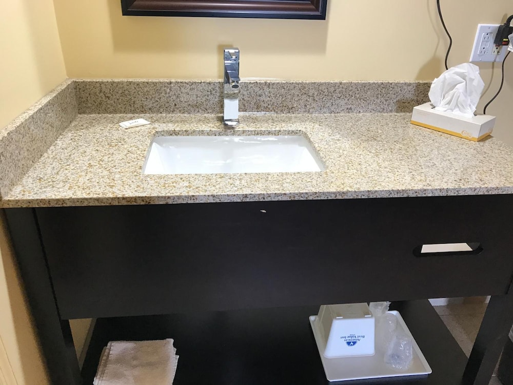 Soudersburg Inn & Suites Lancaster 47/50