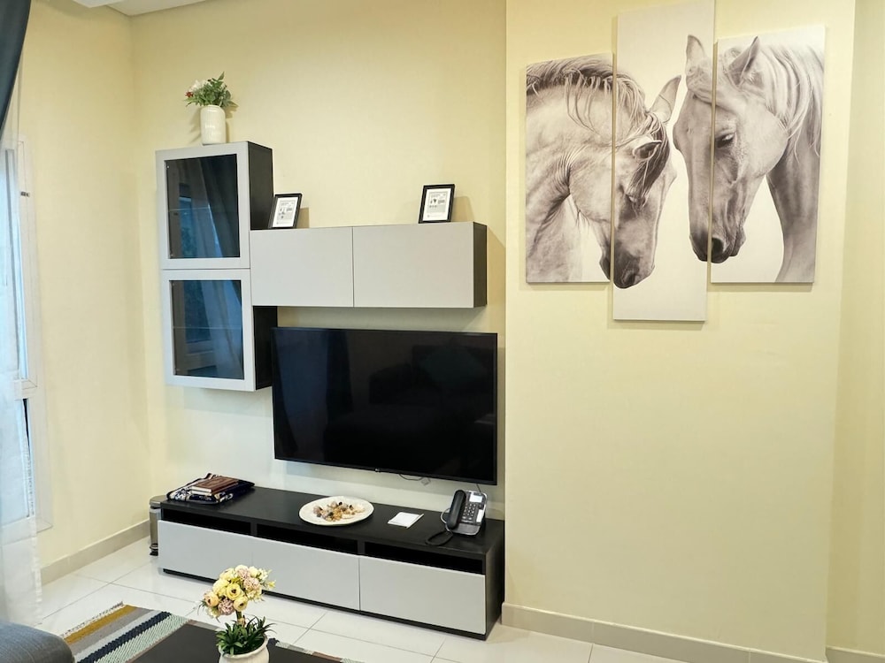 Al Manzil Residence & Suites 47/54