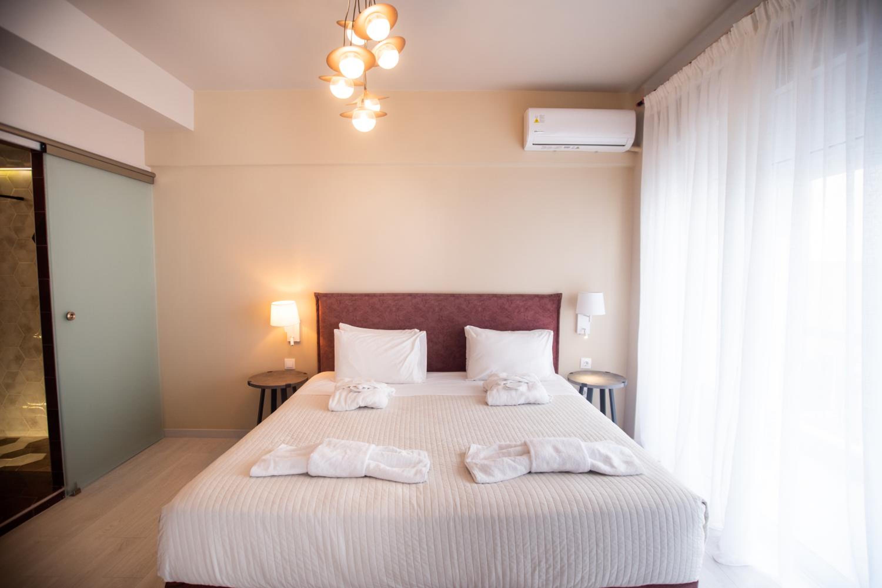 Suite, Queen Bed