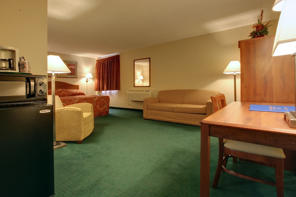 Americas Best Value Inn St. Louis South 32/37