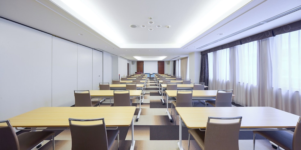 Mercure Okinawa Naha 51/65