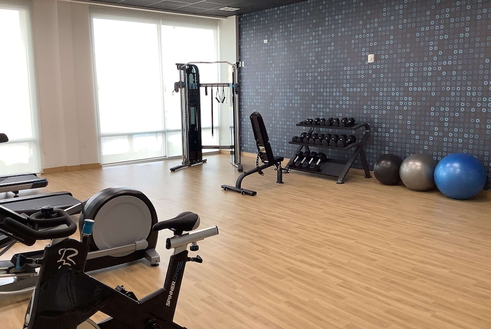 La Quinta Inn & Suites by Wyndham Corpus Christi Southeast 30/56