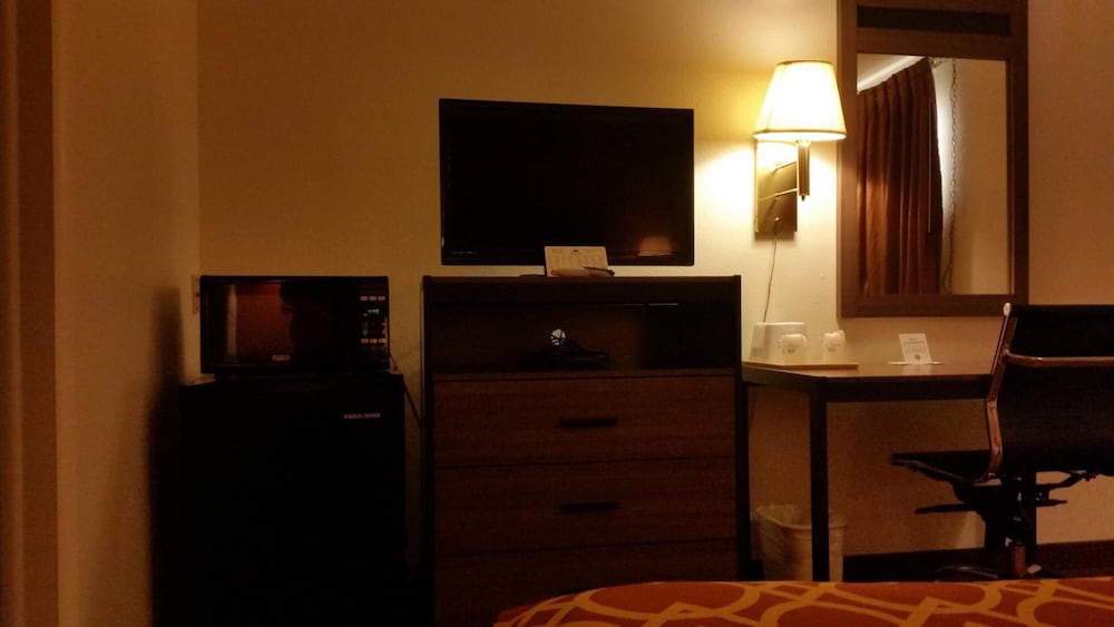 Americas Best Value Inn Liberal 27/30