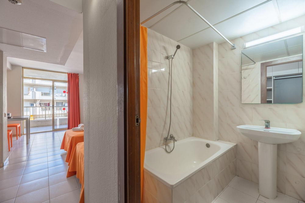 Rentalmar Salou Pacific Apartments 21/23