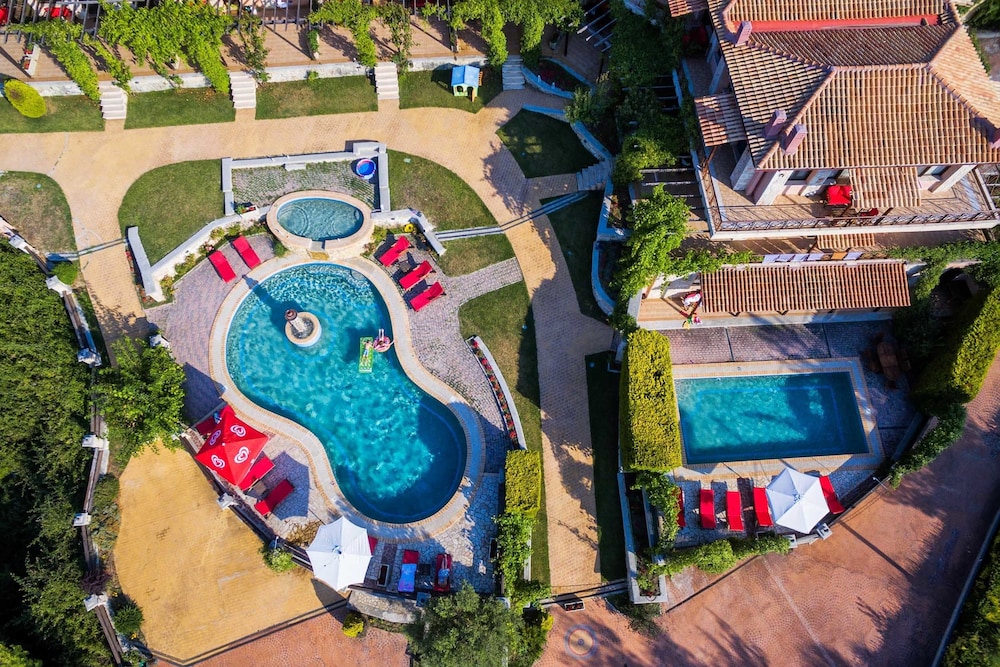 Akritas Ef Zin Villas & Suites 36/50