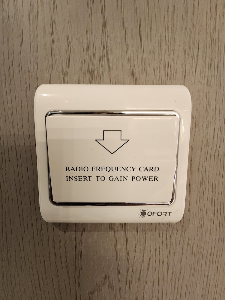 Hotel Square 9 Inn 16/23