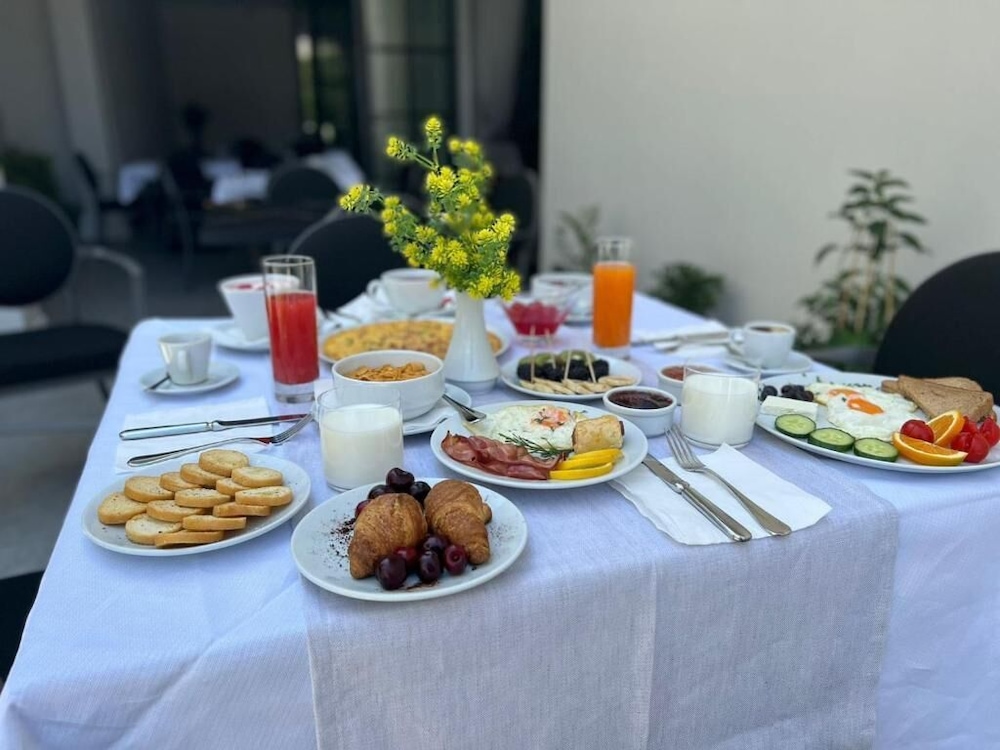 Rozafa Palace Hotel 40/54