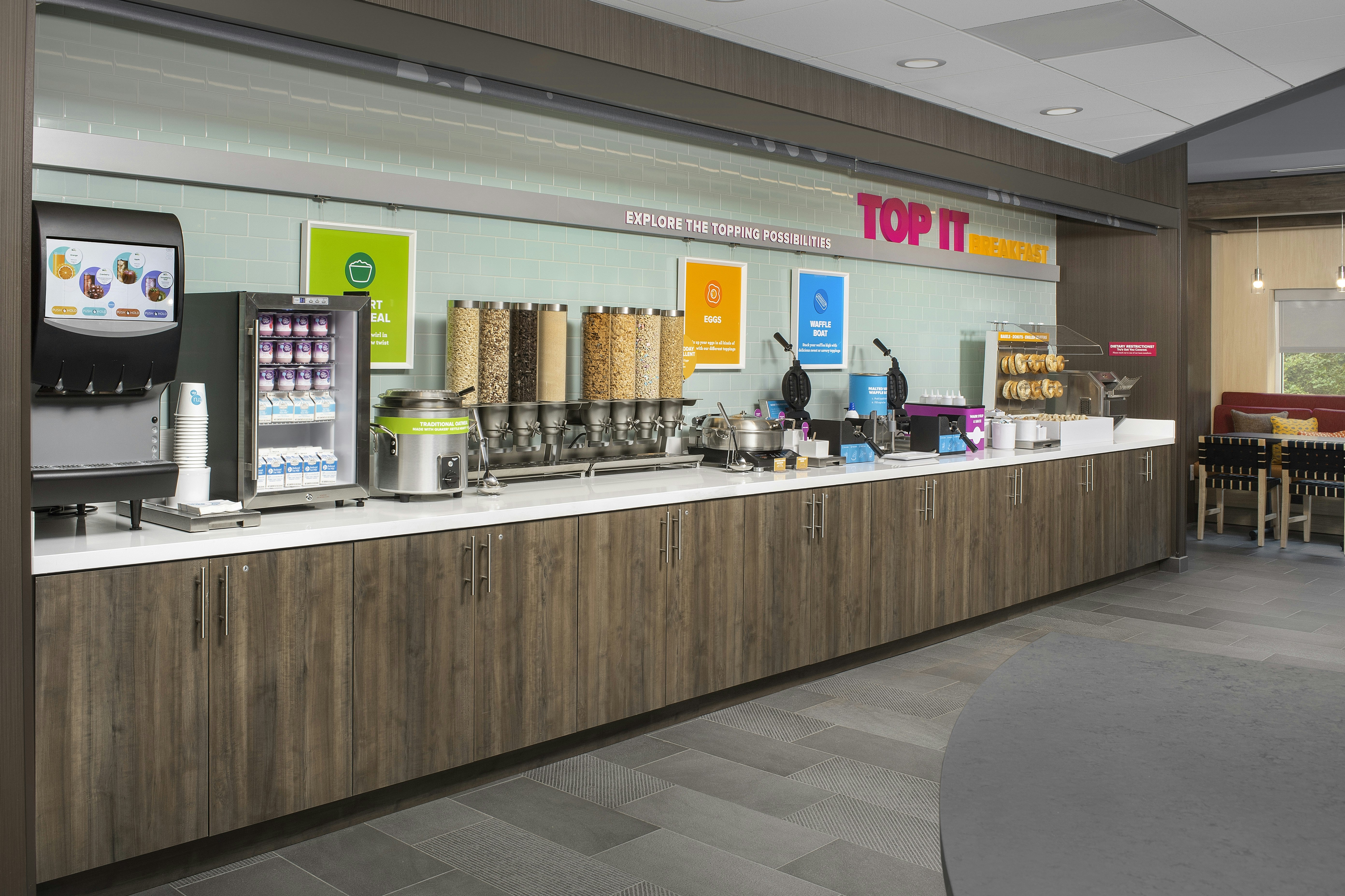 Tru By Hilton Charlotte Airport Lake Pointe 32/43
