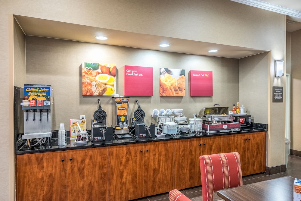 Comfort Suites Near Texas State University 25/32