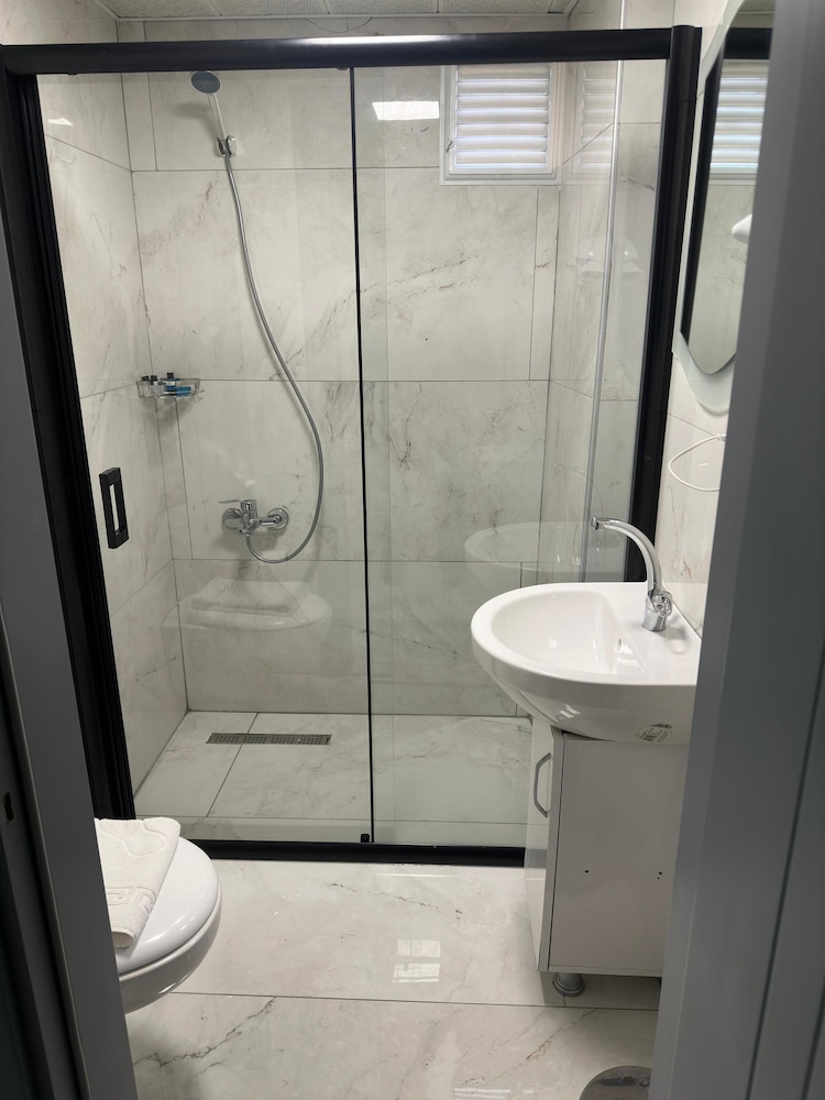 Hotel Kibele 42/50