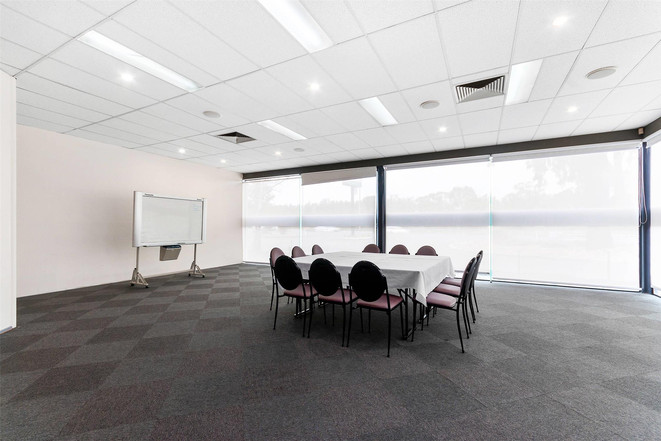 Quality Inn & Suites Traralgon 15/22