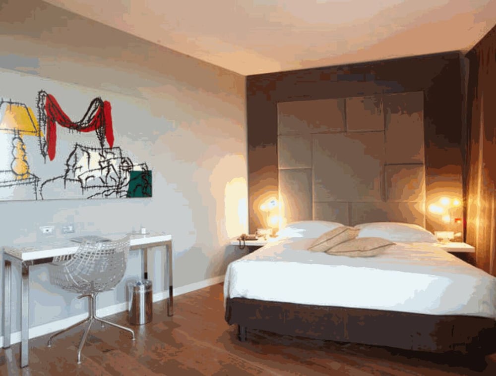 STANDARD, DOUBLE BED