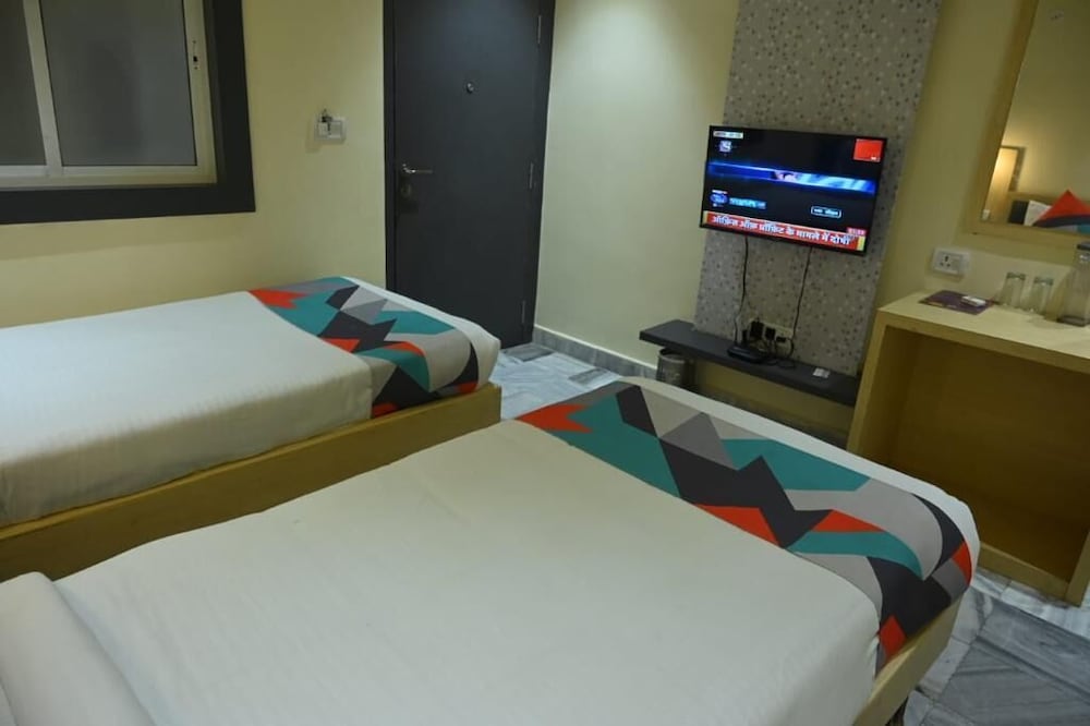 Oyo 3993 Hotel Churuwala Inn 25/54