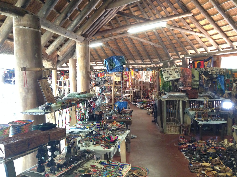 Rhino Ridge Safari Lodge 34/50