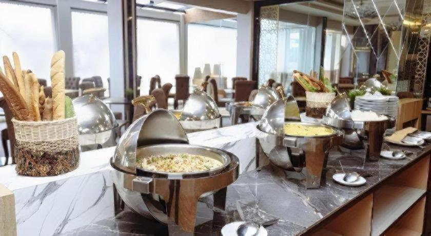 Zahra Syariah Hotel Kendari 31/59