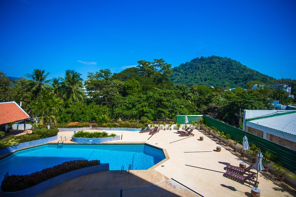 PHUKET MERLIN HOTEL 3/67