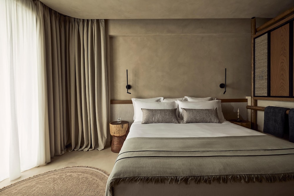 Room, King Bed, Sea View, Swim Up Pool