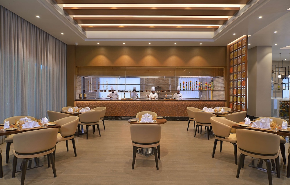 Radisson Mumbai Andheri MIDC 46/65