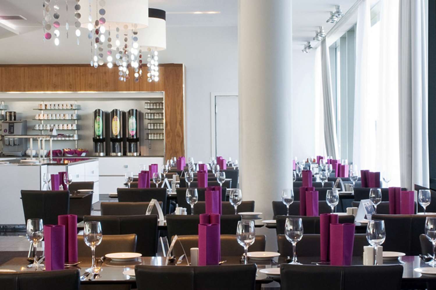 Clarion Hotel Bergen Airport 37/40