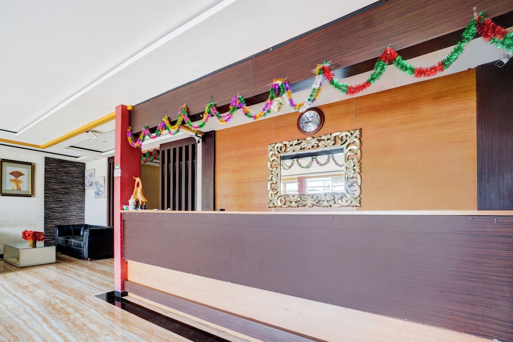 Hotel O Siwalankerto Near Surabaya Carnival 15/47