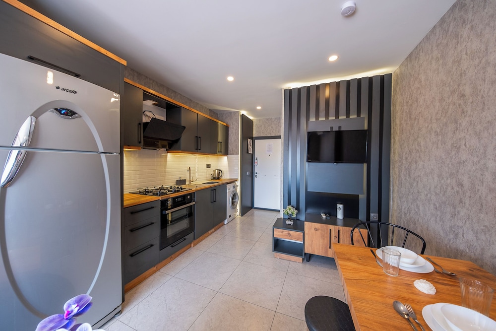 Mrt Suites Lara 32/50