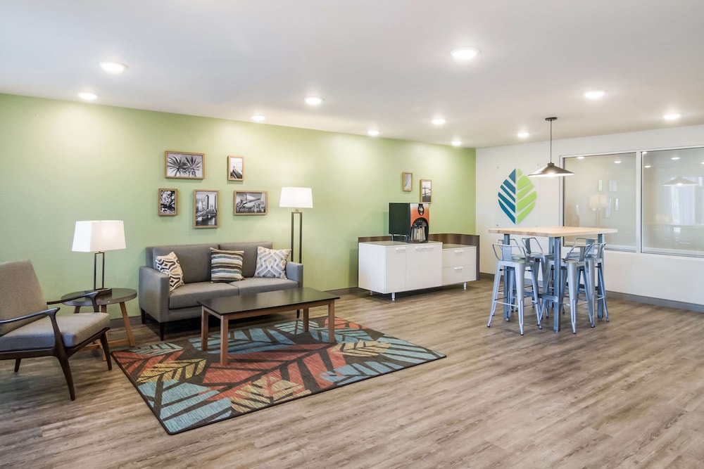 WoodSpring Suites Jacksonville Baymeadows 34/59