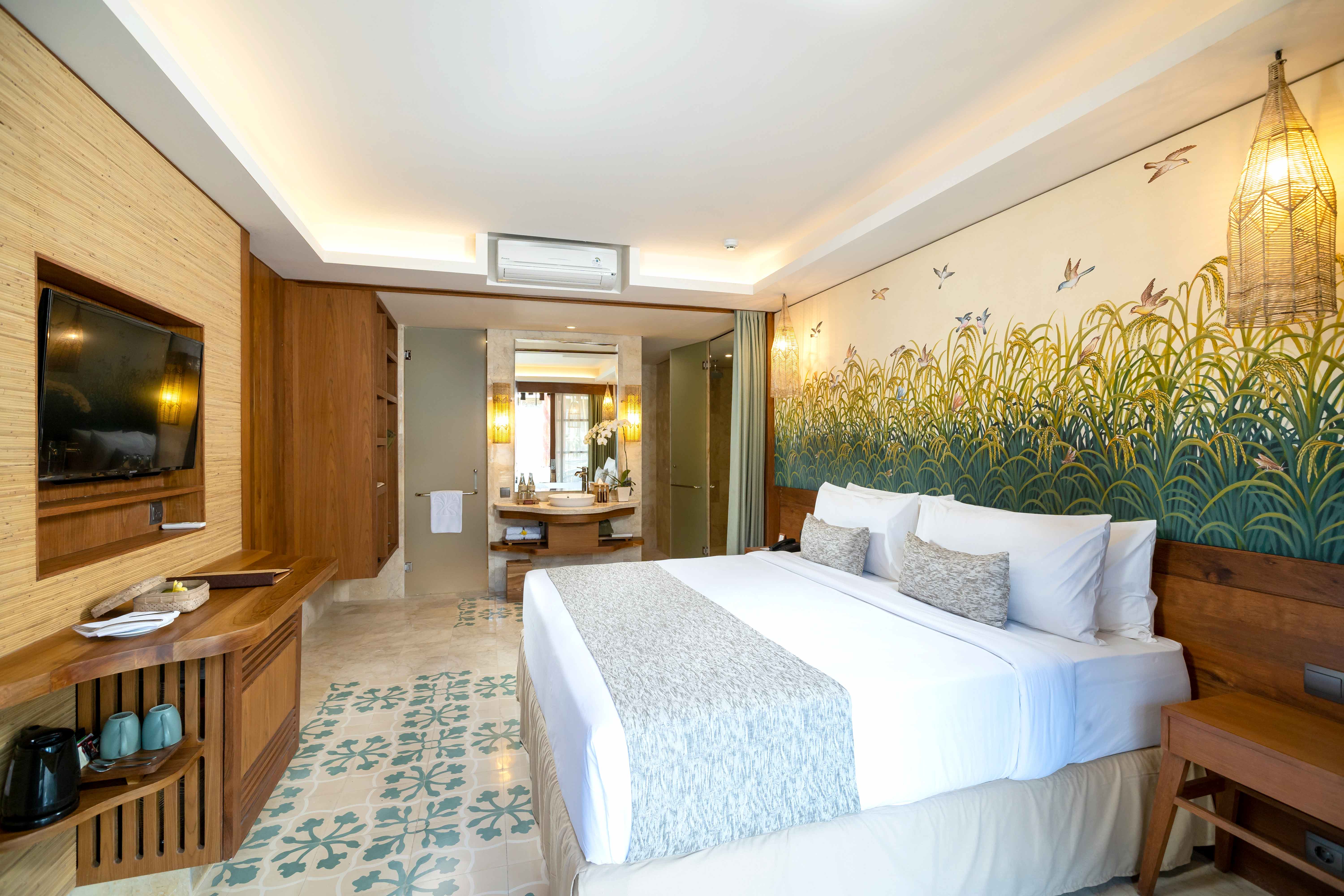 GRAND, DELUXE, DOUBLE OR TWIN BED