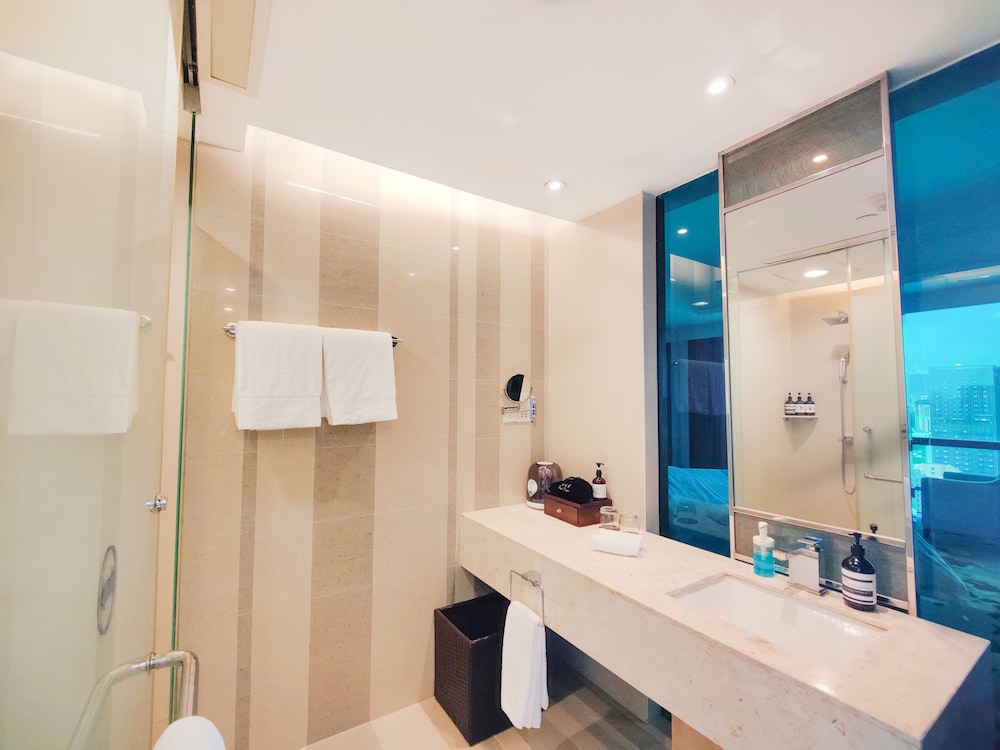 غرفة ديلوكس بسريرين منفصلين، Huaqiang Plaza Hotel 5/5