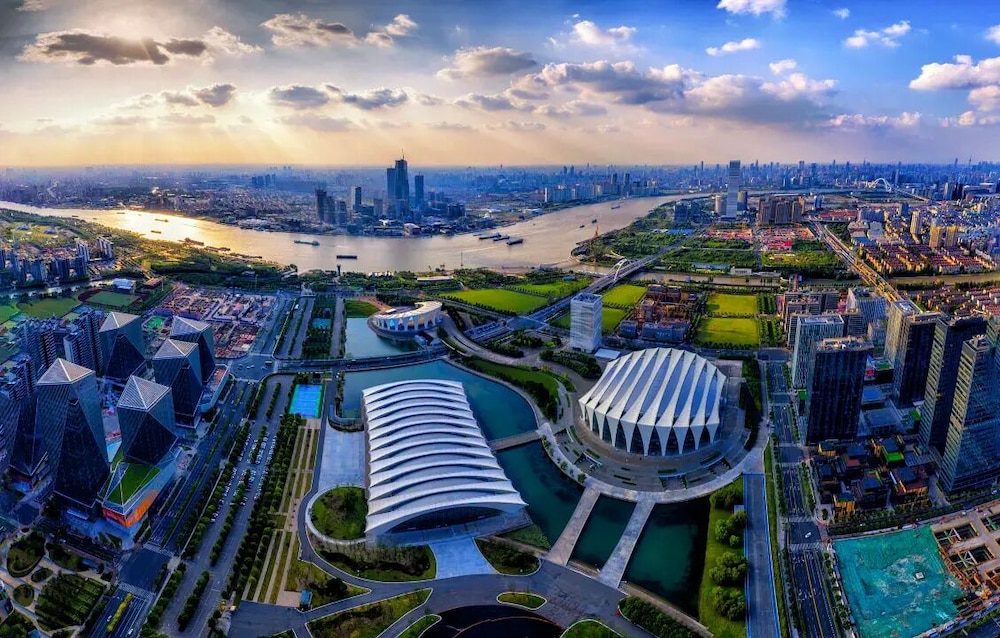 Shangri-La Qiantan Shanghai 44/50