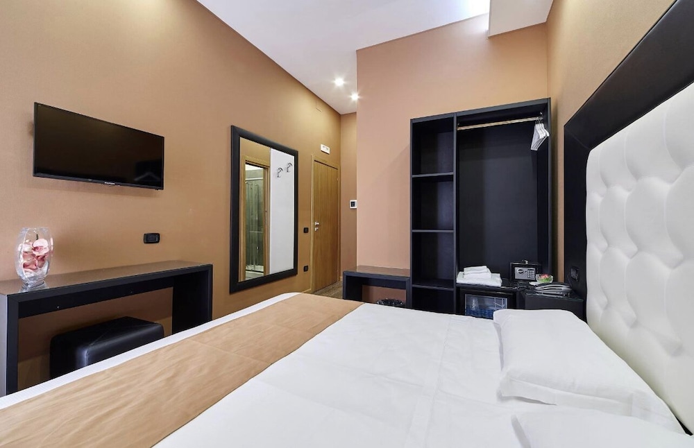 Business, Single, Double Bed