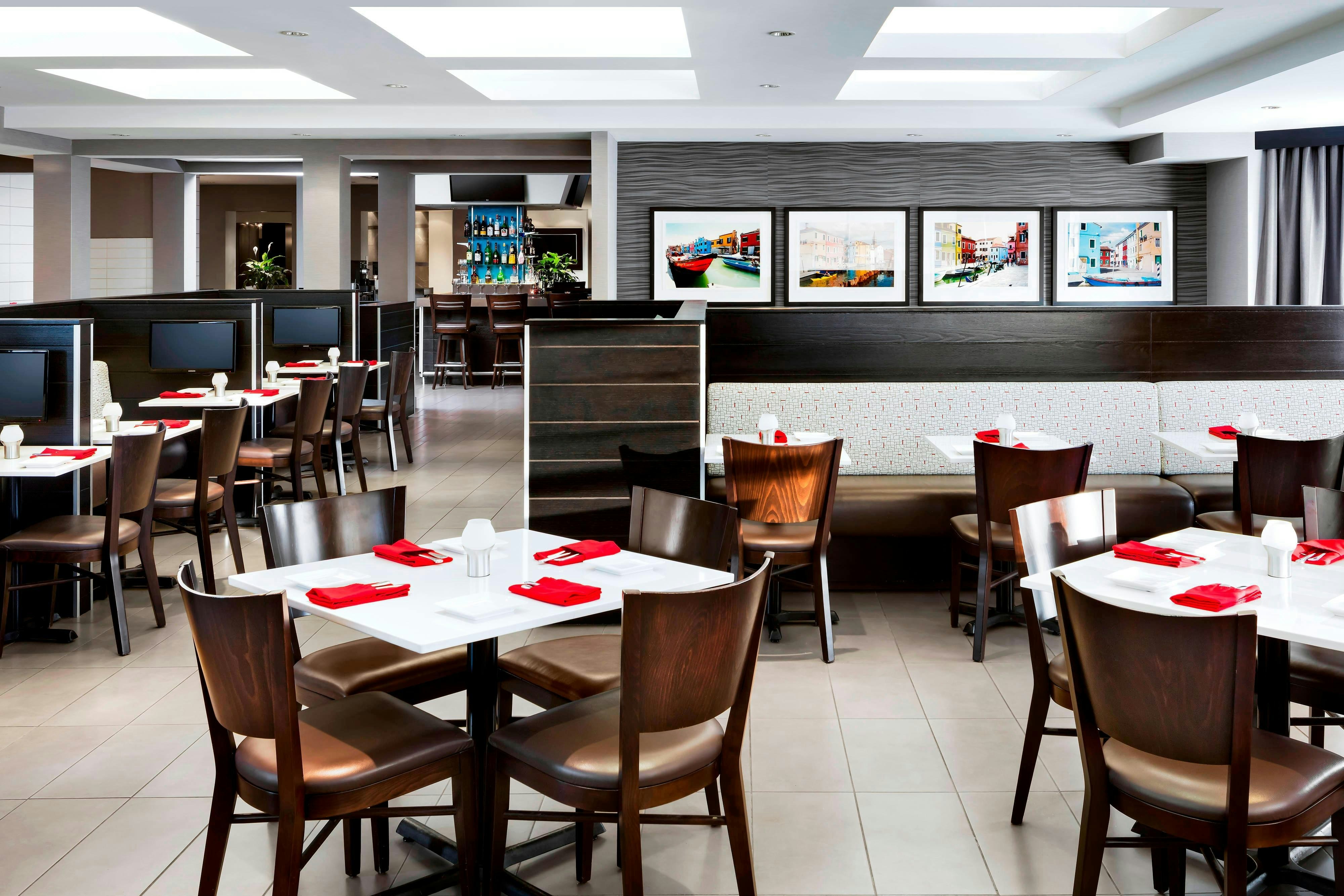 Four Points By Sheraton Meadowvale 4/9