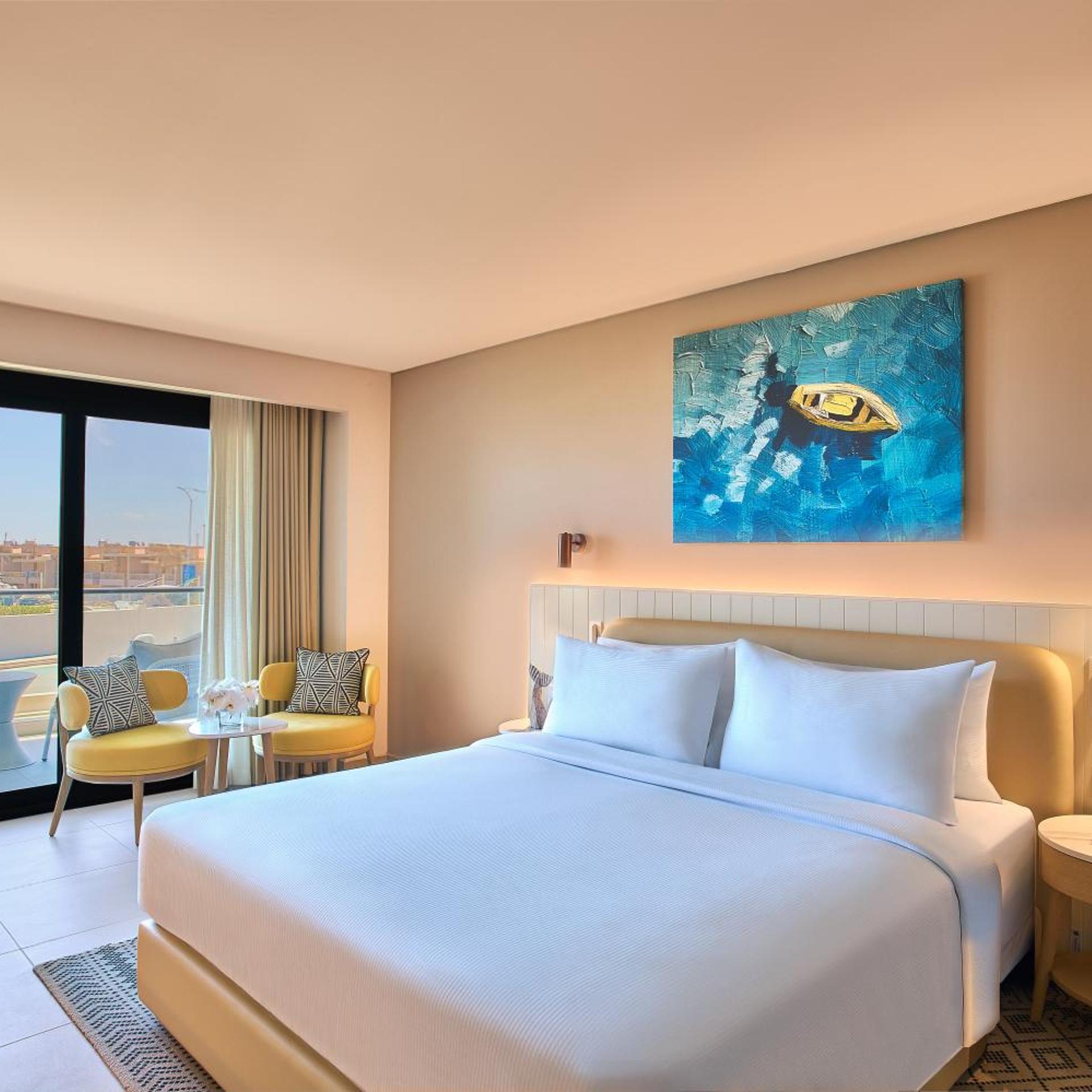 Room, King Bed, Marina City View