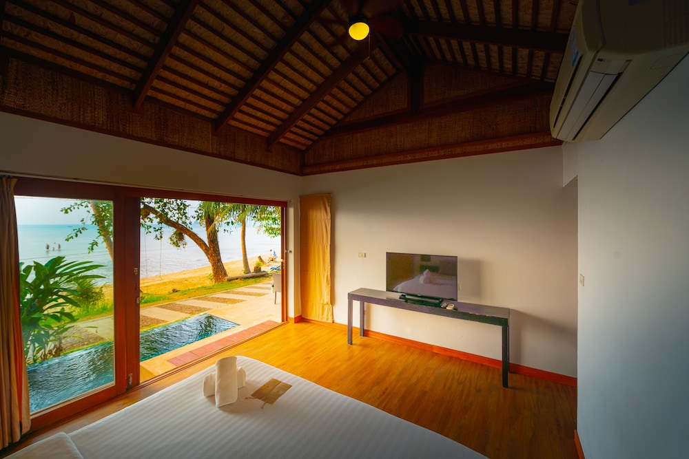 Siam Bay Resort 20/50