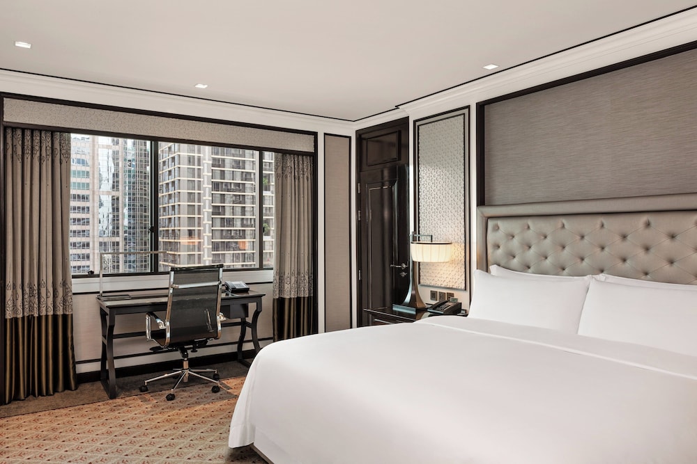 غرفة عائلية بسرير كينج، THE ATHENEE HOTEL, A LUXURY COLLECTION HOTEL BANGKOK 3/6