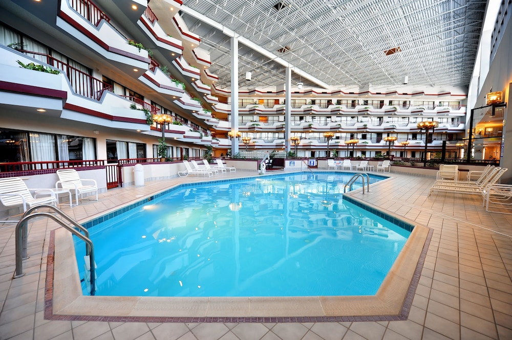 Howard Johnson by Wyndham Lima 5/59