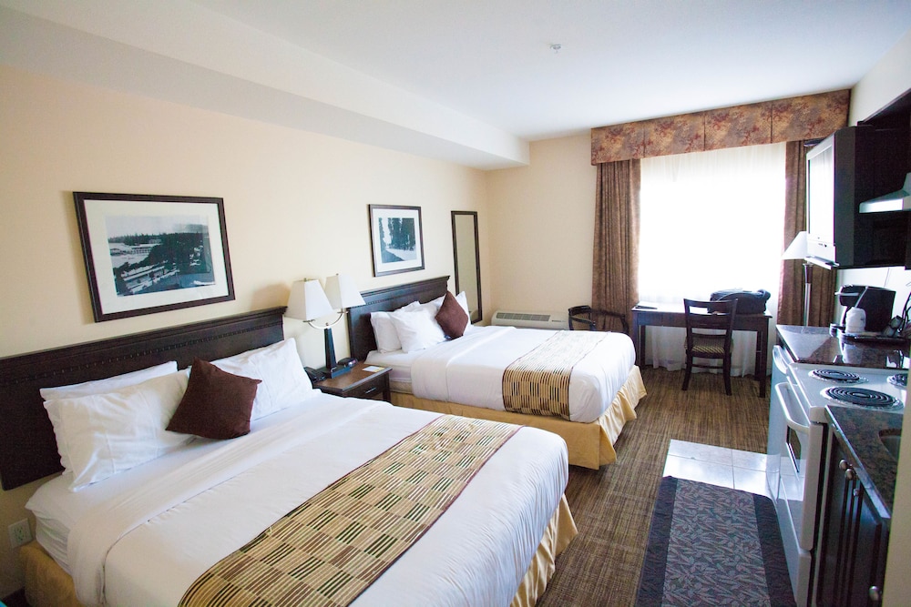 Days Inn By Wyndham Surrey 11/36